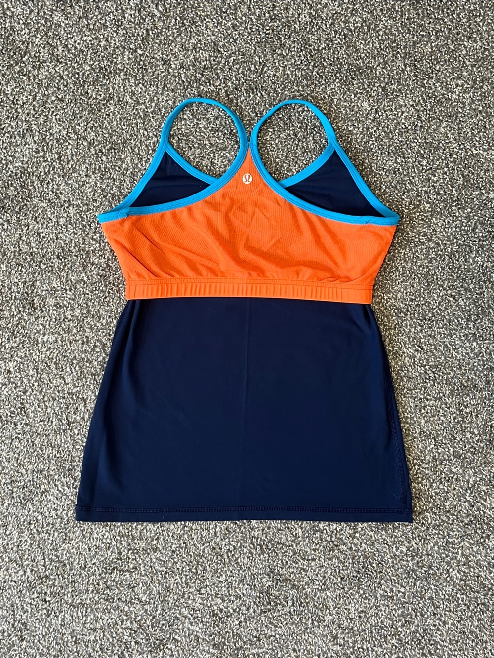 lululemon athletica Reversible Navy Power Y Tank with Bright Blue Trim Size 8 - Picture 9 of 10
